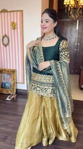 Conjunto de Tres Piezas de Ropa Étnica Festiva para Mujer, Top de Seda Romana con Bordado de Lentejuelas, Pantalones Palazzo Zimmy Choo y Dupatta, Tallas M a XXL - Product Image 2