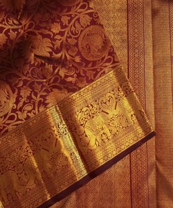 Sari de Seda Morado con Bordado Dorado Zari, Traje Tradicional Indio para Bodas, Estilo Banarasi, Sari Largo Hasta el Suelo para Mujer - Product Image 4