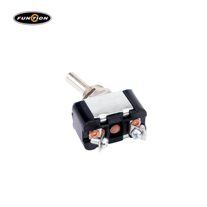Interrupteur à bascule universel automobile 24V 200A FE-A1708 à actionnement par bascule, modèle 2026, le plus vendu, pour le contrôle de l'alimentation de la batterie automobile - Product Image 1