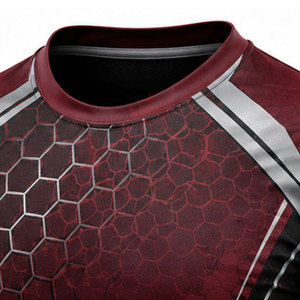 Camiseta de Fútbol Geométrica Roja y Negra para Hombre, Manga Corta, Cuello Redondo, Poliéster que Absorbe la Humedad, Ajuste Atlético, para Todas las Temporadas - Product Image 5