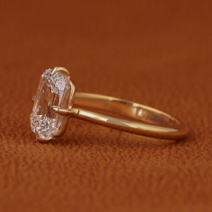Bague de fiançailles solitaire ovale 3 carats en diamant de laboratoire sur mesure, monture closée en or massif 14K, certifiée IGI, tendance - Product Image 3