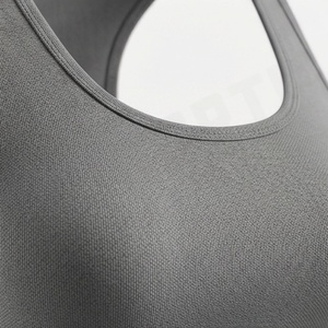 ชุดโยคะผู้หญิงไซส์ใหญ่ไร้รอยต่อ ระบายอากาศได้ดี ยืดหยุ่นสูง สองชิ้น เอวสูง เป็นมิตรกับสิ่งแวดล้อม ชุดออกกำลังกาย - Product Image 4