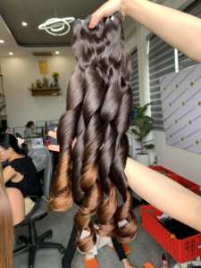 ผมหยิกเป็นลอนสำหรับต่อผมมนุษย์ผมหยิกจากเวียดนาม - Product Image 3