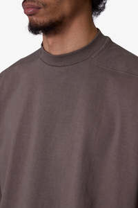 Camiseta de Punto Extra Grande Personalizada, Color Sólido, Informal, para Verano, Gris Oscuro, Manga Corta, Corte Holgado, Ropa Informal para Hombre - Product Image 5