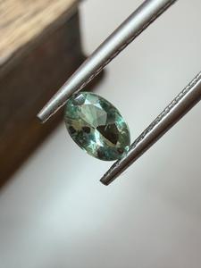 Alexandrite naturelle, taille ovale, couleur verte changeante, pierre précieuse non montée, 4,20x6,20 mm, 0,60 ct, pierre de collection pour bijoux - Product Image 3