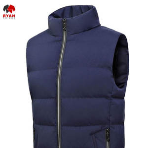 Gilet matelassé pour homme de qualité supérieure avec design personnalisé, tissu confortable et respirant avec logo personnalisé - Product Image 4