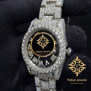 Montre de luxe pour femme Pahal Jewels avec diamants, boîtier rond en acier inoxydable de 40 mm, cadran analogique, verre saphir, fermoir pliant - Product Image 4