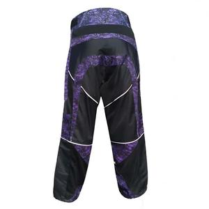 Pantalones Impermeables para Hombre con Estampado de Fuego, Cierre de Botones, Cintura Alta, Corte Regular, para Senderismo y Actividades al Aire Libre - Product Image 6