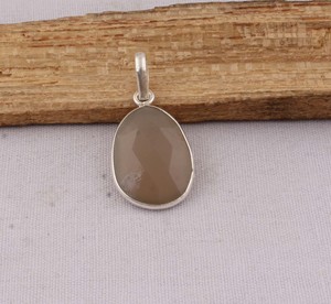 Natural Peach Moonstone Pendant in <b>Solid</b> 925 <b>Silver</b> Minimalist Oval Stone <b>Necklace</b> Simple Elegant Daily Wear Jewelry Manufacture - Product Image 1
