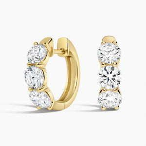 Pendientes de Aro Clásicos con Bisagras y Diamantes de Punta Compartida - Product Image 2