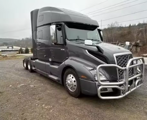 Camión Semirremolque Volvo VNL64T760 2021 con Techo Elevado y Dormitorio, Usado, con GARANTÍA, Alta Demanda - Product Image 2