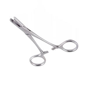 Pince à ancrage cutané de qualité supérieure A+ avec logo personnalisé, étanche, en acier inoxydable allemand, pour piercing corporel et maquillage permanent - Product Image 5