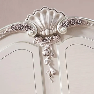 Ensemble de chambre à coucher de style français de luxe en bois d'acajou sculpté argenté antique avec chevets pour hôtel, appartement, villa - Product Image 4