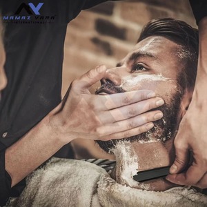 Rasoir de Barbier Professionnel Classique en Acier Inoxydable à Lame Droite, Shavette de Salon avec Verrouillage à Pivot, Noir Mat Signature pour le Rasage - Product Image 5