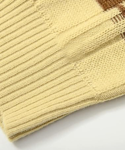 Sudaderas de Alta Calidad para Mujer, Diseña la Tuya Propia, Cuello Redondo, Personalizadas con Bordado Frontal, Tejidas en Jersey 100% Algodón Orgánico - Product Image 4