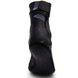Chaussettes courtes en néoprène respirantes, sans coutures, épaisses, pour l'été, la plage, le football, les sports, protectrices, antibactériennes, écologiques, antidérapantes - Product Image 1