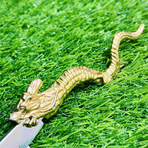 Navaja de barbero Dragon Tail Beard Razor, profesional para cortar el cabello, para un corte preciso y fino, para entresacar y texturizar el cabello. - Product Image 5