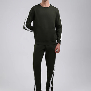 Survêtement à col rond pour homme OEM ODM en molleton brossé doux, vêtements décontractés d'hiver, survêtement à col rond pour homme, vêtements de sport professionnels - Product Image 4