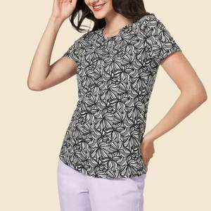 T-shirt de sport pour femme avec technologie de séchage rapide pour la gym, la course et l'athlétisme – T-shirt de sublimation pour femme - Product Image 3