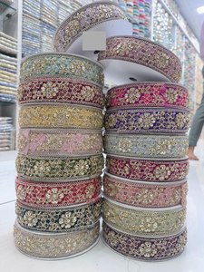 Exquisita Cinta Decorativa Étnica Ecológica con Bordado Floral Romántico, Perlas y Lentejuelas - Product Image 4