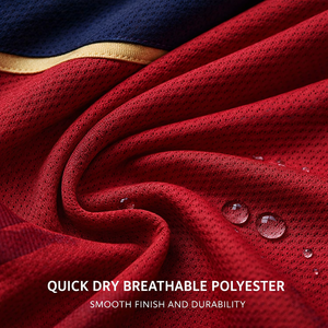 Uniforme de Fútbol Personalizado para Escuelas, Secado Rápido, Transpirable, Tela 100% Poliéster, Nombre y Número del Jugador Sublimados Personalizados - Product Image 4