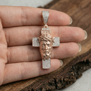 Collier Pendentif Croix Hip Hop Chrétienne Jésus en Argent 925 Plaqué Or Rose Micro-Pavé Moissanite Certifié par un tiers - Product Image 4