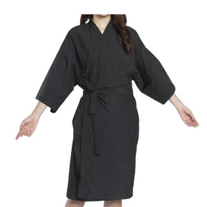 Bata de peluquería personalizable al por mayor, bata de esteticista, bata de SPA, bata de salón de belleza, bata de cliente con logo personalizado, kimono, bata de barbero - Product Image 1