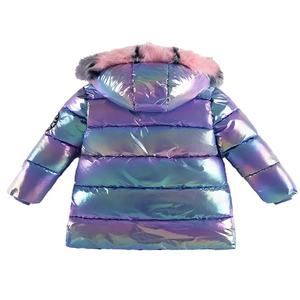 Nouvelle veste matelassée pour femme élégante et de haute qualité, motif tendance, hiver chaud, col rabattu, capuche en fourrure, veste matelassée pour femme - Product Image 2