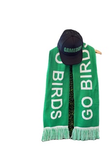 Bufanda Larga con Flecos de Pájaro para Niñas, Hecha a Medida, Súper Suave, 100% Acrílico, 9 x 60 Pulgadas, Colores y Logotipo Personalizables - Product Image 2