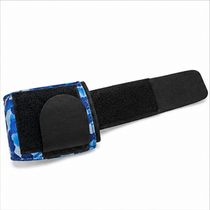 Soporte de Muñeca RAO CRAFT EXPORTS, Azul Camuflaje, Ajustable con Cierre de Velcro, para Levantamiento de Pesas, Entrenamiento de Fuerza, Antideslizante, Protección Básica para Hombre - Product Image 5