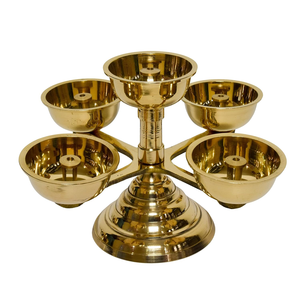 Lampe à huile traditionnelle en laiton pur à cinq faces Panchadeep Bhadradeepam, à mèches multiples, pour la décoration des temples, la prière à domicile et les fêtes. - Product Image 2