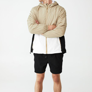 Chaqueta Deportiva con Capucha, Color Gris Claro, Ecológica, con Estampado, Cierre Frontal, Resistente al Viento, Impermeable y Transpirable, para Correr en Primavera - Product Image 3