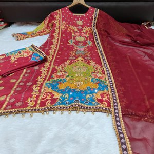 Presentamos la Nueva Colección Eid: Kurta con Diseño Elegante y Estampado Digital, Pantalón Plazzo con Dupatta - Product Image 6