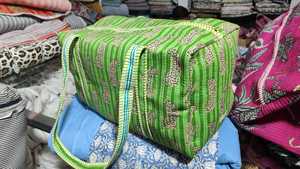 Luxury Green Leopard Print Quilted Waterproof Cotton Duffle Bag Travel Overnight Gym Weekender Large Capacity - Product Image 3