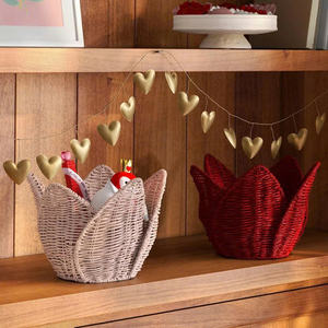 Cesta Decorativa de Mimbre Rojo en Forma de Tulipán, Hecha a Mano con Fibra Natural, Cesta Tejida para Mesa y Decoración del Hogar - Product Image 6