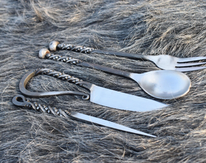 Juego de Cubiertos de Metal con Diseño Antiguo en Plata Hecho a Mano, Cubiertos Ecológicos de Calidad Duradera, Nuevo, Fabuloso, de Súper Calidad - Product Image 4