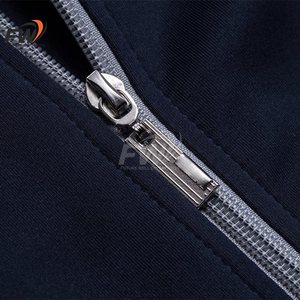 ชุดเซ็ตเสื้อฮู้ดซิปผ้าโพลีเอสเตอร์ 100% แบบเย็บติดกับกางเกงแทร็คทรงหลวมสำหรับผู้ชาย ชุดวอร์มผ้าฟลีซหนานุ่ม 2 ชิ้น สวมใส่สบาย ระบายอากาศได้ดี - Product Image 4