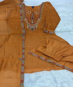 Salwar Kameez Tradicional Naranja para Mujer, Ropa Étnica Informal de Algodón, Largo hasta el Tobillo, Estilo India Pakistán 86754 DIVA-171 - Product Image 4