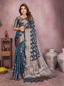 Sari ethnique en organza de soie souple Heritage, motif Butti tissé, bordure Zari dorée, chemisier non cousu, ensemble de vêtements régionaux - DC - Product Image 2