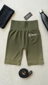 กางเกงขาสั้นโยคะไร้ตะเข็บสำหรับออกกำลังกาย ยกกระชับสะโพก เอวสูง ระบายอากาศได้ดี เหมาะสำหรับออกกำลังกายและสวมใส่ลำลอง - Product Image 6