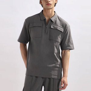 Ensemble coordonné de mode masculine : chemise légère décontractée et pantalon ample et relaxant pour les voyages d'été - Product Image 3