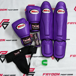 Conjunto de guantes y espinilleras de Muay Thai personalizados más vendidos, que incluyen vendajes para manos, protector inguinal y protector bucal para entrenamiento. - Product Image 6