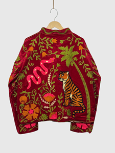 Chaqueta Safari de Terciopelo Bordada con Cuello Mao, Manga Larga, Estampado Animal, Talla Grande, Estilo Otoñal para Mujer - Product Image 4