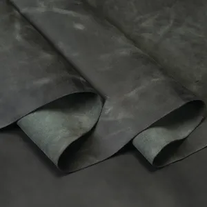 Cuir noir classique pour sacs quotidiens durables, chaussures robustes de haute qualité et vêtements d'extérieur élégants en cuir véritable - Product Image 1