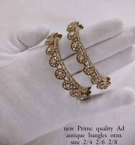 Juego de Brazaletes de Lujo Chapados en Oro para Novia India, Regalo y Accesorio para Fiestas de Aniversario para Mujeres - Product Image 1