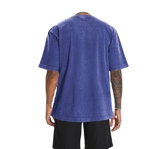 เสื้อยืดผู้ชายแบบฟอกสี ผ้าคอตตอนหนา ทรงโอเวอร์ไซส์ สไตล์สตรีทแวร์ สกรีนโลโก้ตามสั่ง พิมพ์ลาย DTG รับผลิตแบบ OEM ขายส่งจำนวนมาก - Product Image 3