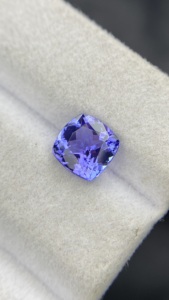 Tanzanite naturelle certifiée de 7 mm, taille coussin carrée, avec une couleur et un lustre excellents, zoïsite naturelle de 1,65 carat, pierre précieuse non montée - Product Image 5