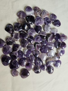 Piedras de Cristal Natural de Primera Calidad, Talladas en Forma de Corazón, Piedras de Amor y Alivio del Estrés, Coloridas, para Masaje y Sanación Energética - Product Image 2