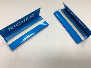 กระดาษมวนบุหรี่ RICHER บลูแพ็คเกจ ขนาดเดี่ยว พรีเมียม พร้อมกาวธรรมชาติ กระดาษทิชชูย่อยสลายได้ทางชีวภาพ - Product Image 3