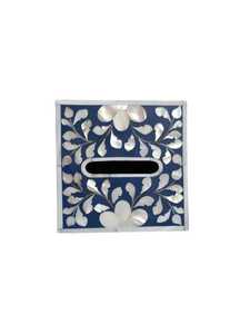 Boîte à mouchoirs PearlMuse en nacre, motif personnalisé élégant, support en mosaïque de coquillages pour intérieurs de luxe - Product Image 3